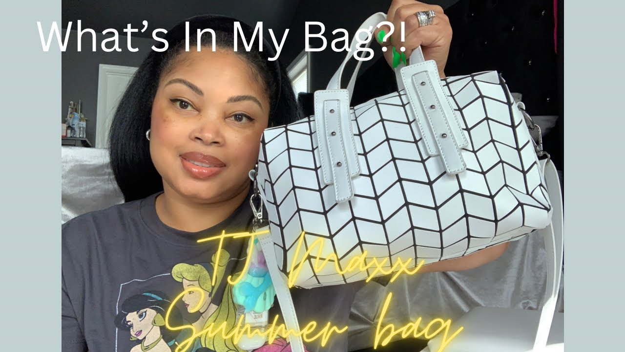 What’s In My Bag! Summer Bag