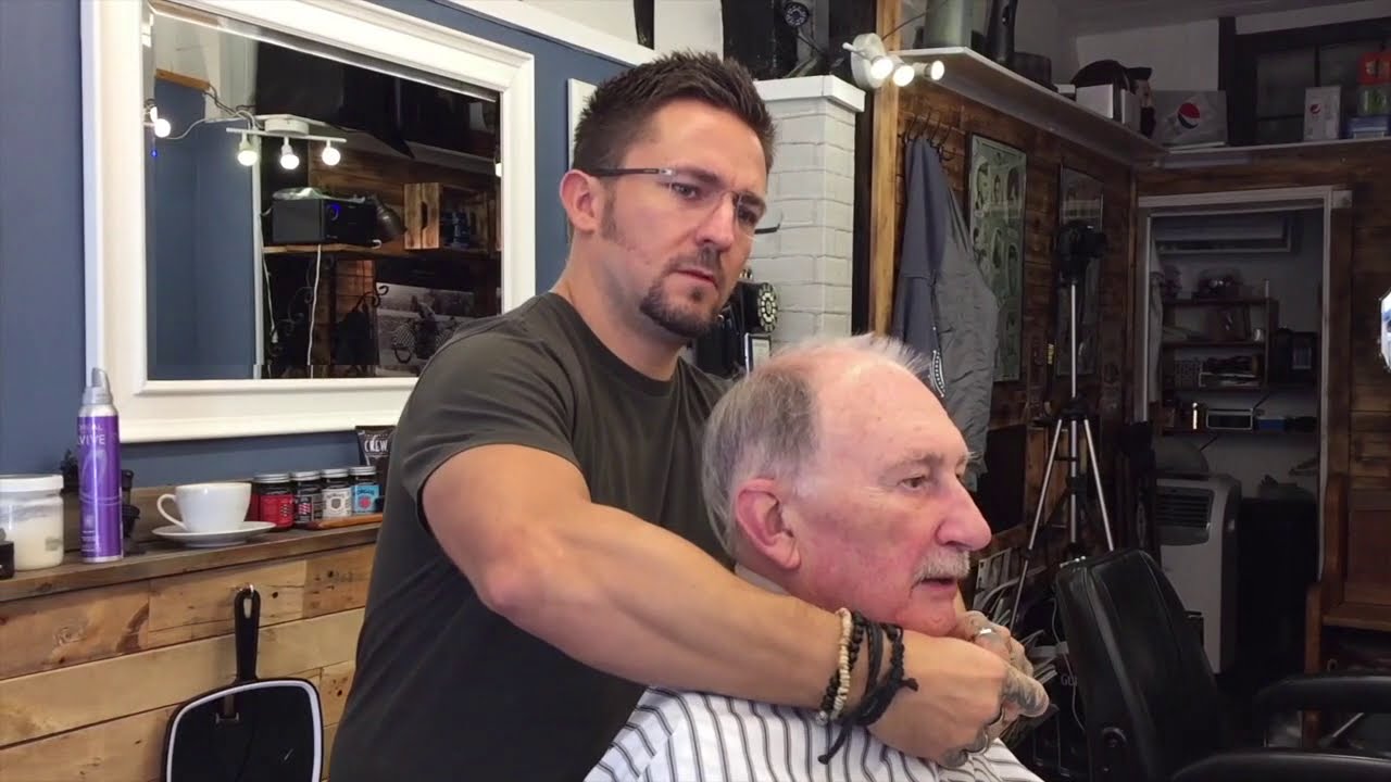 SmallTown barber - haircut for oap -  Frank
