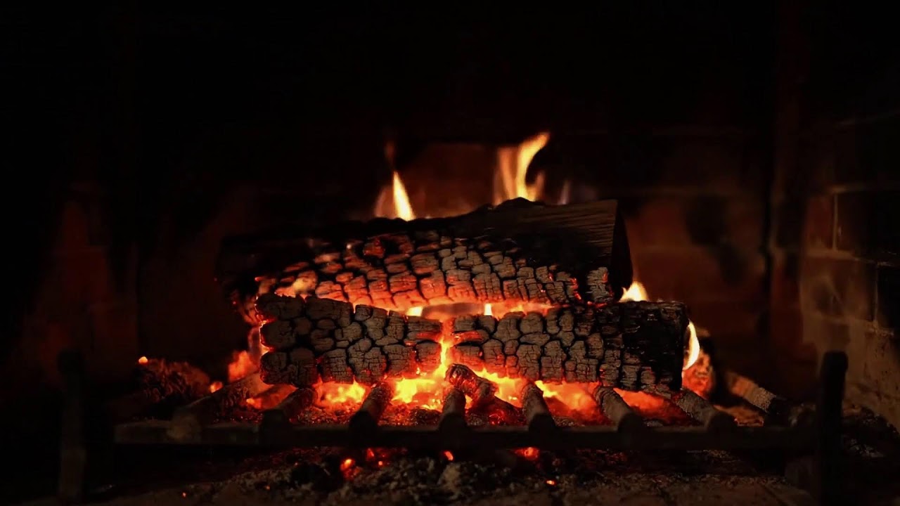 Soothing Fireplace Atmosphere with Soft Crackling Fire for Focus