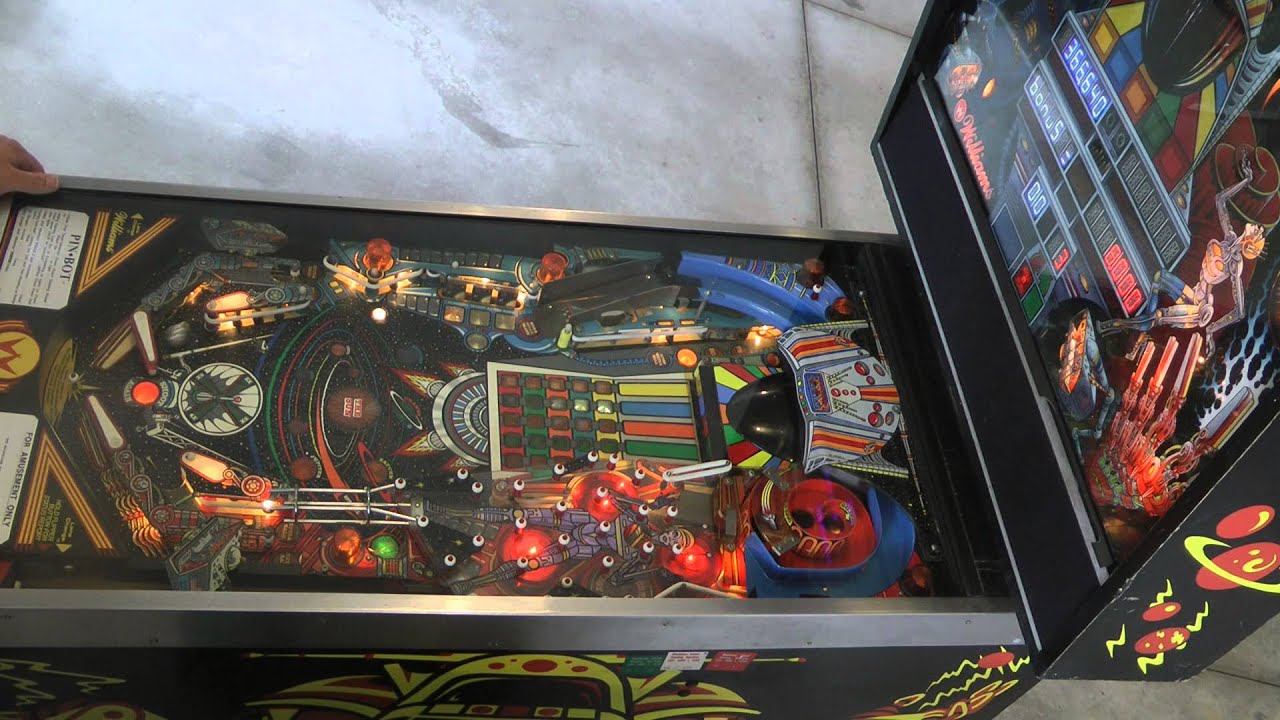 Pinbot Pinball Machine