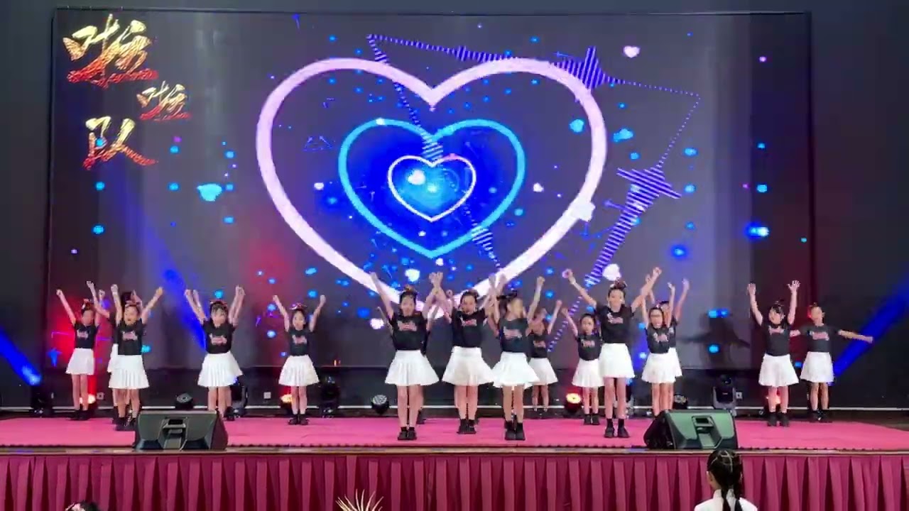 Bears Cheerleading Performance at S.J.K. (C) Lick Hung @ Carnival Event on 23 Sep 2023
