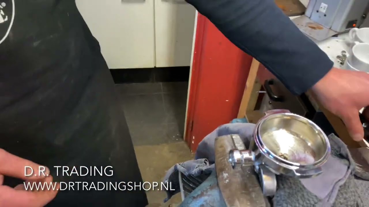 Handvatten vervangen van uw espressomachine