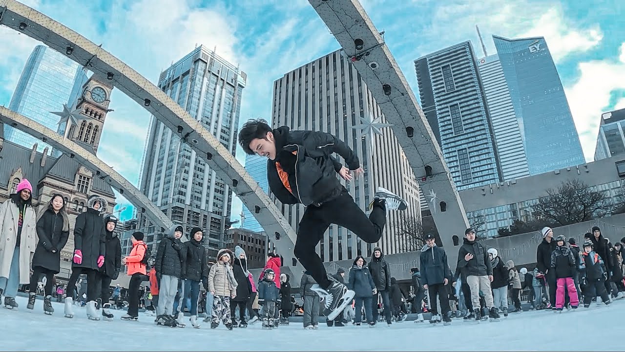 Freestyle battle breaks out at Nathan Phillips Square - 2020