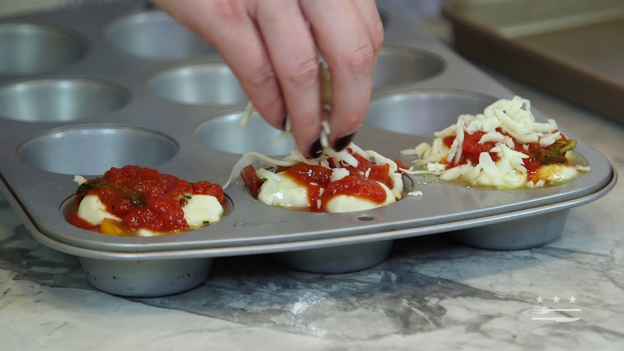 Make Personal Pizza Monkey Breads with Hangry Michelle!