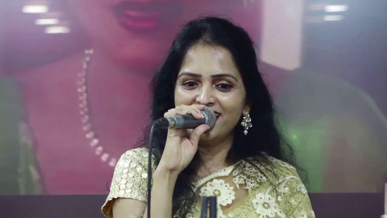 🎶 Pyar Karne Wale Pyaar Karte Hain Shaan Se | Cover by Dr. Priyanka Bachhav 🎤