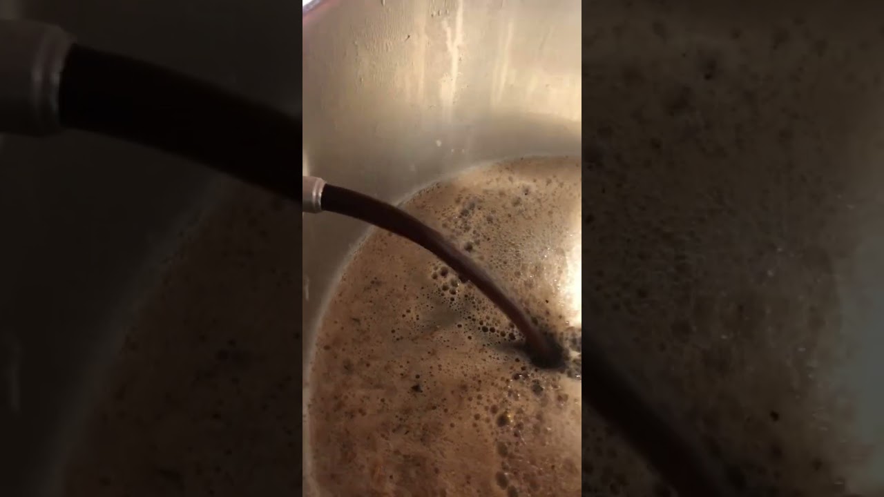 Russian Imperial Stout a tribute to @AlexTheBeerMaster  recirculating! Nice and dark!