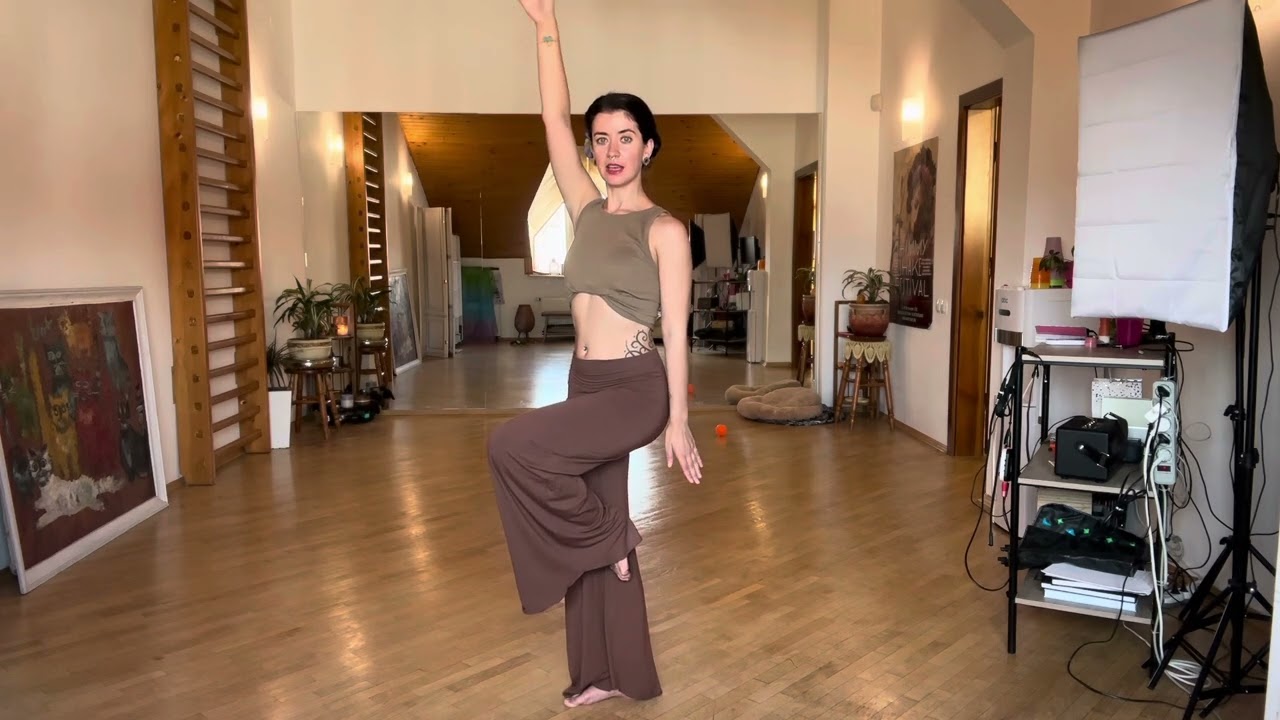 Kira Lebedeva | Tribal Fusion tutorial 5 elements 
