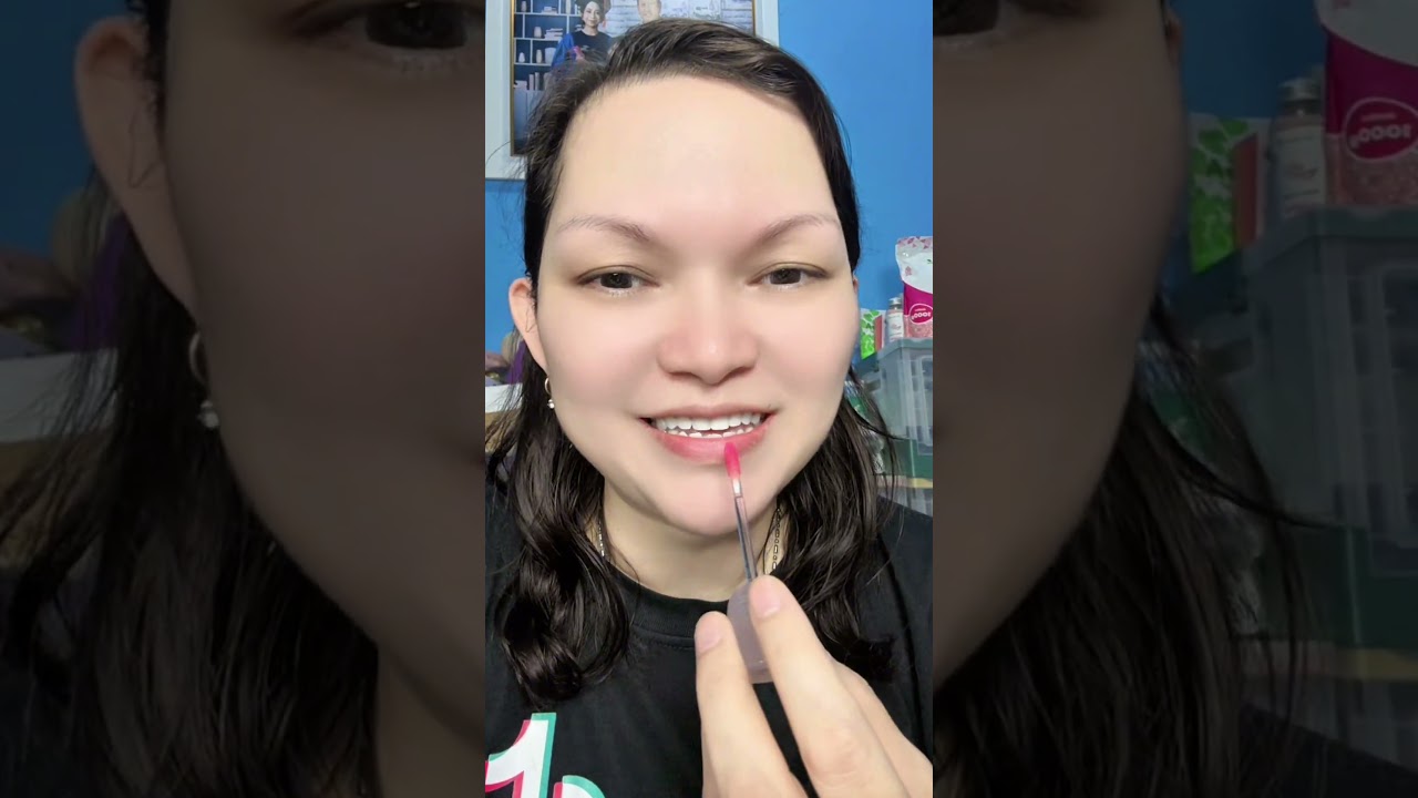 dear me beauty hydroglow lip stain 