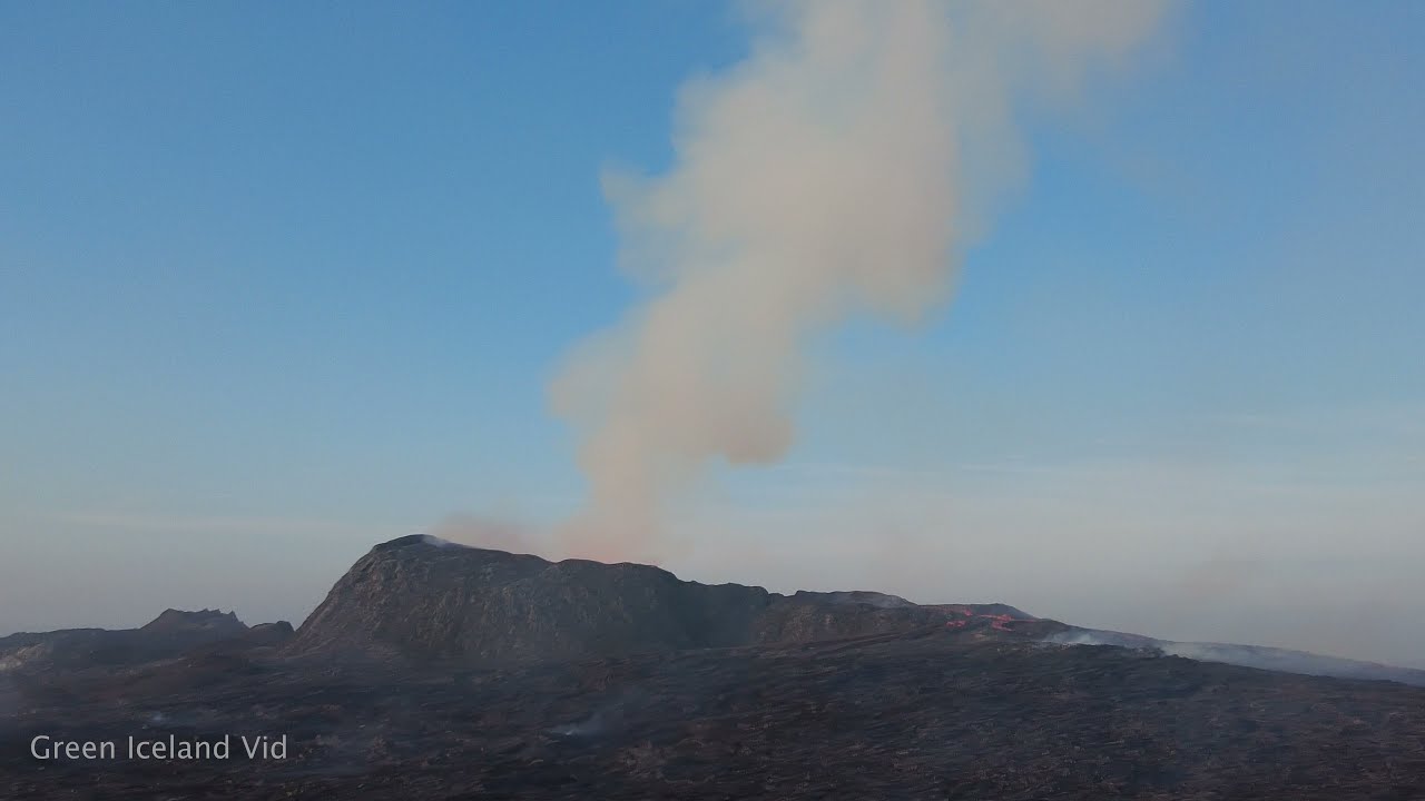 Iceland Volcano, Lava in natthagi valley and Geldingadalir