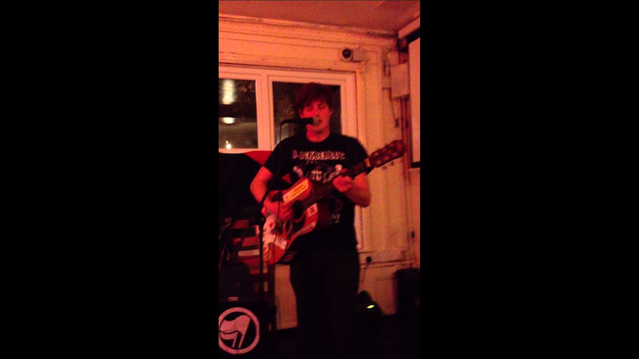 Dan Kemp. In defence of direct action. AFA gig at The Angel Southampton.