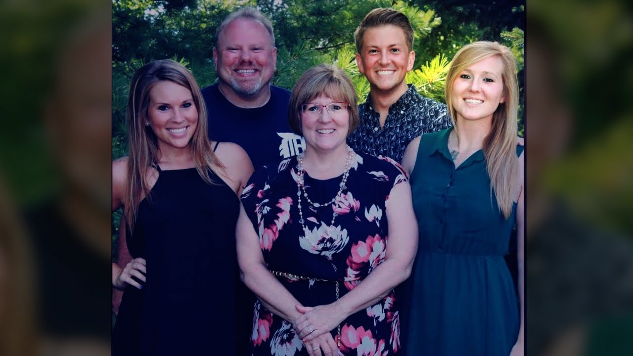Lessons on love from family with 2 gay children