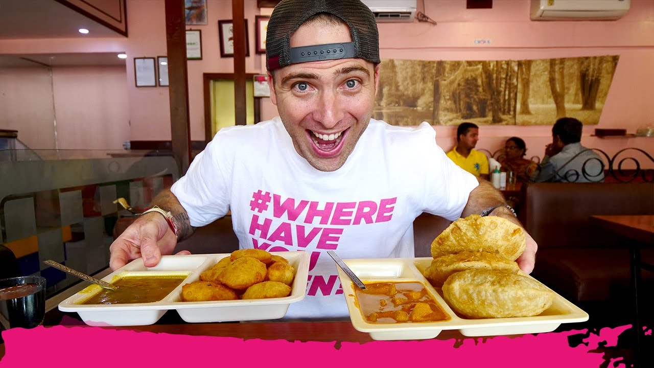 Assamese INDIAN Breakfast FOOD TOUR - Kachori, Puri, Samosa & Coffee | Guwahati, India