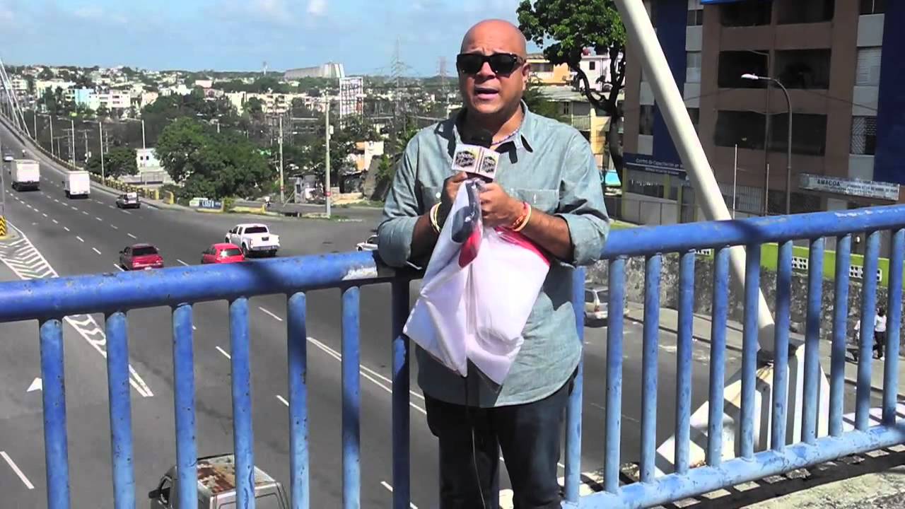 DE NUEVO SE CAMBIO LA BANDERA DOMINICANA