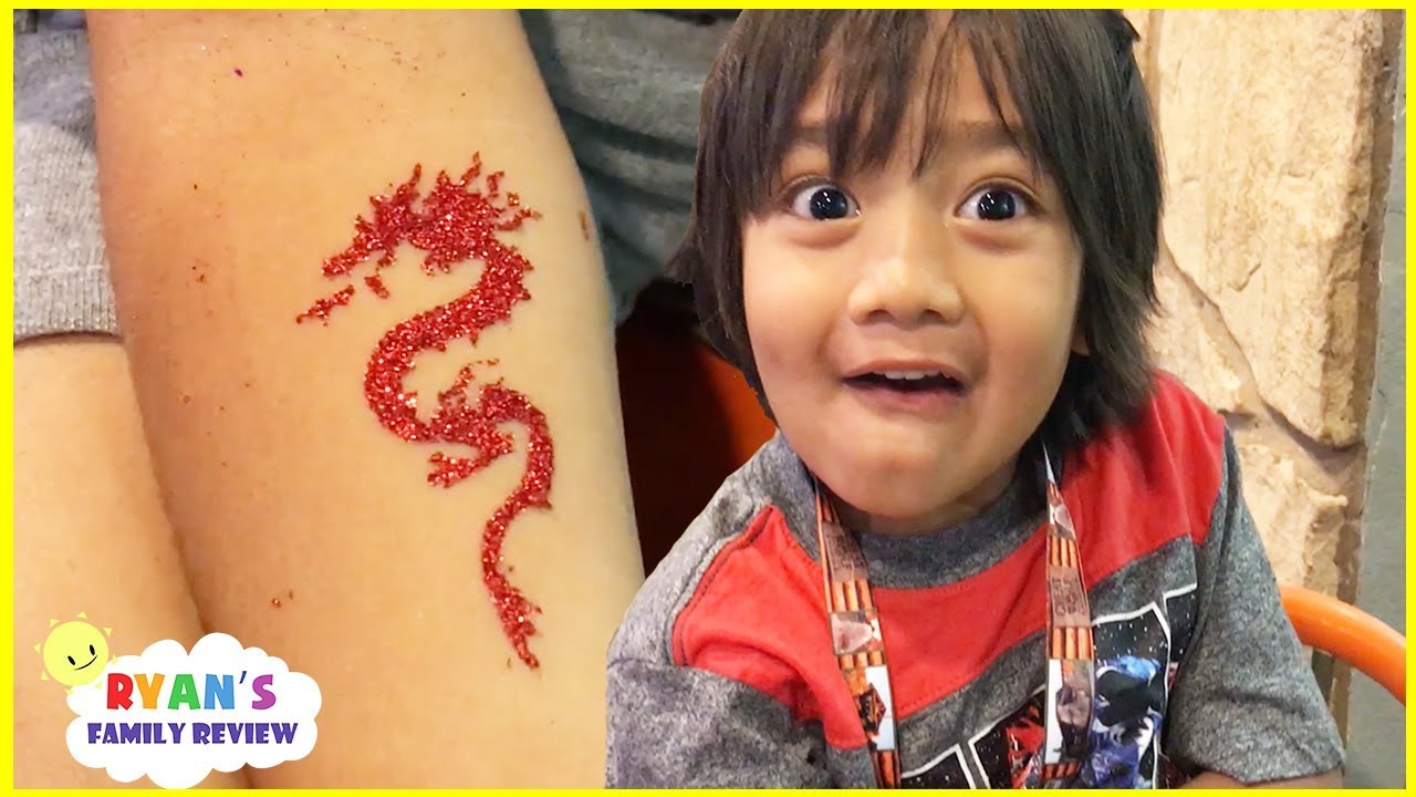 RYAN GOT A TATTOO! Family Fun Kids Activities Build a bear at Great Wolf Lodge