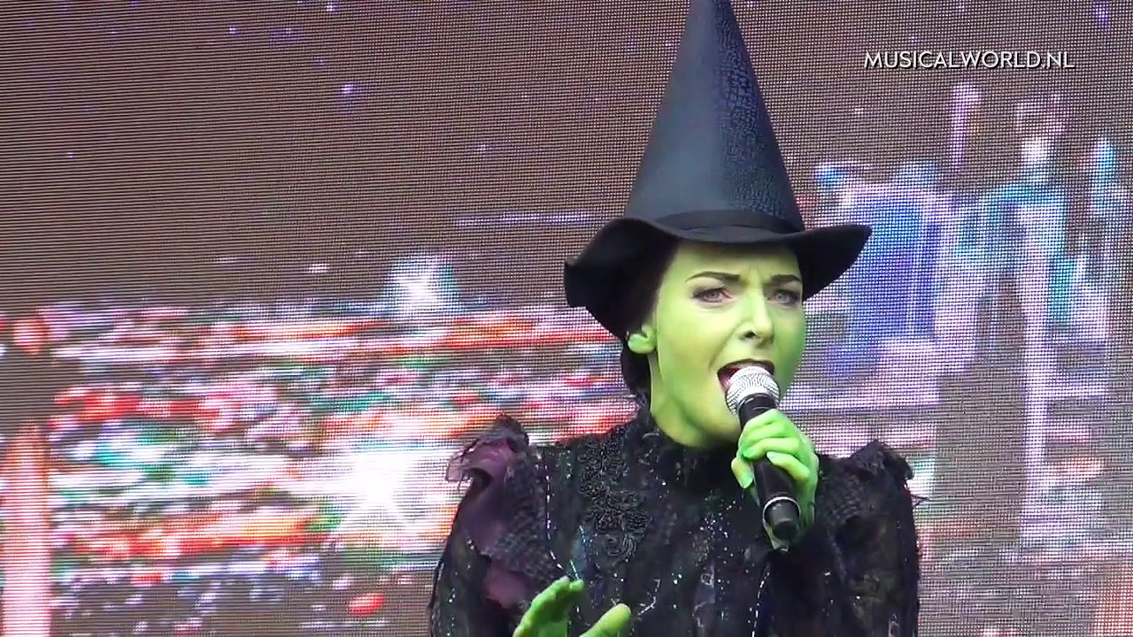 West End Live 2017 - Willemijn Verkaik sings Defying Gravity