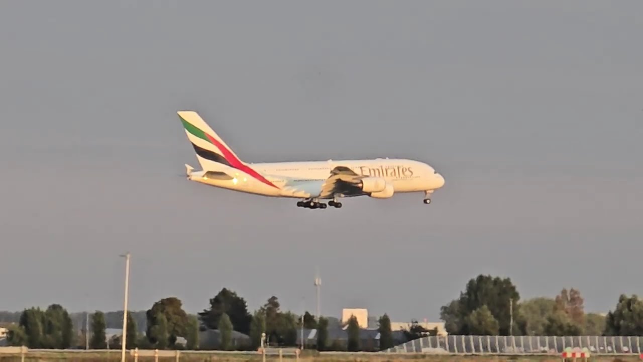 Emirates A380 From Dubai Arrives in Amsterdam 🌍 Stunning Heavy Jet Landing