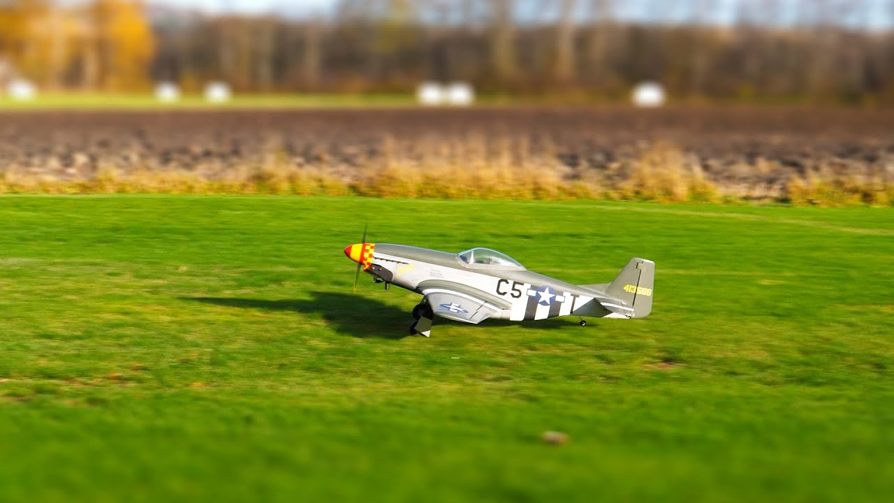 Top Flite P-51D Mustang 60 - Autumn flying!!