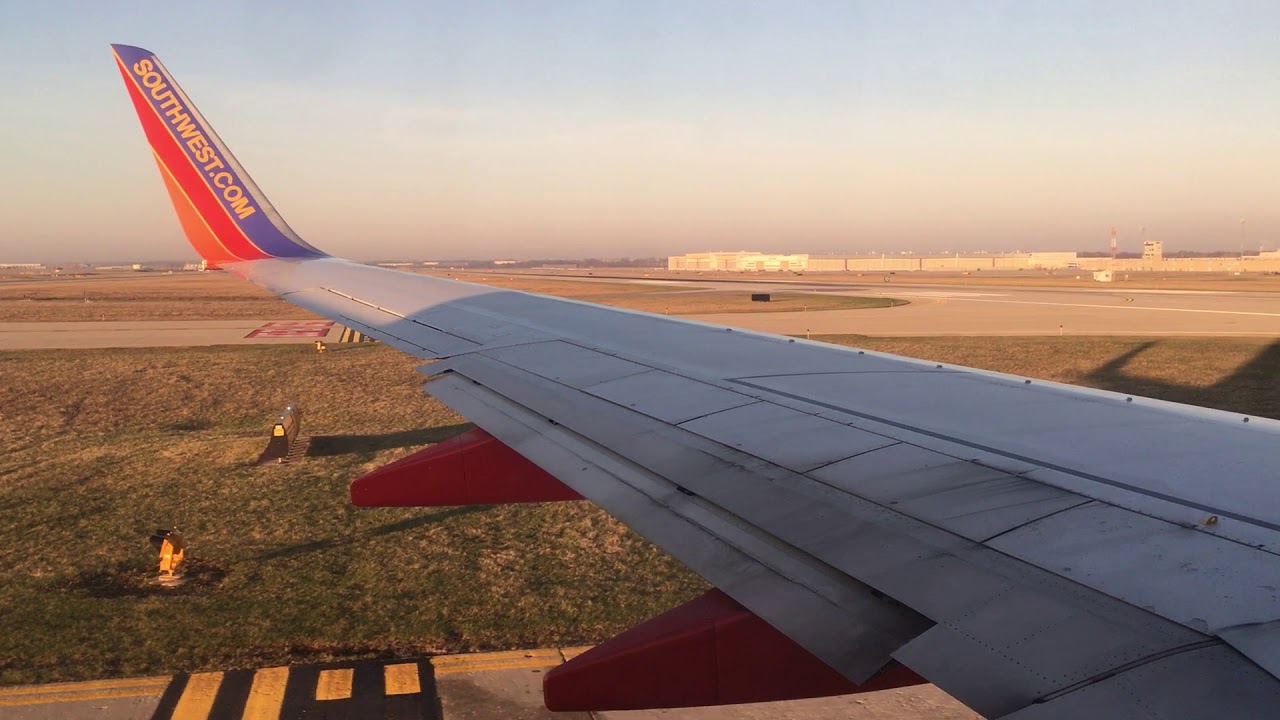 Southwest Airlines 737-700 Takeoff from Indianapolis