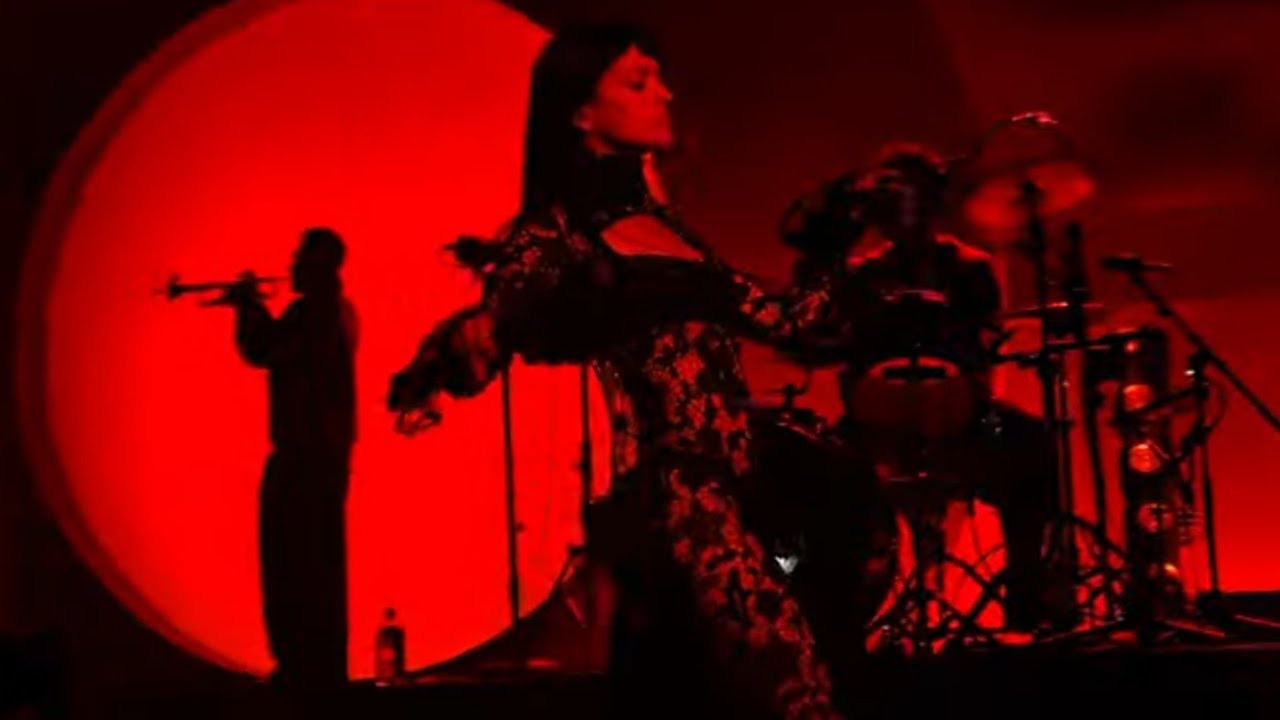 (4 of 23) Lovefool/ Care for You by The Marías in McAllen, TX on 07/10/25
