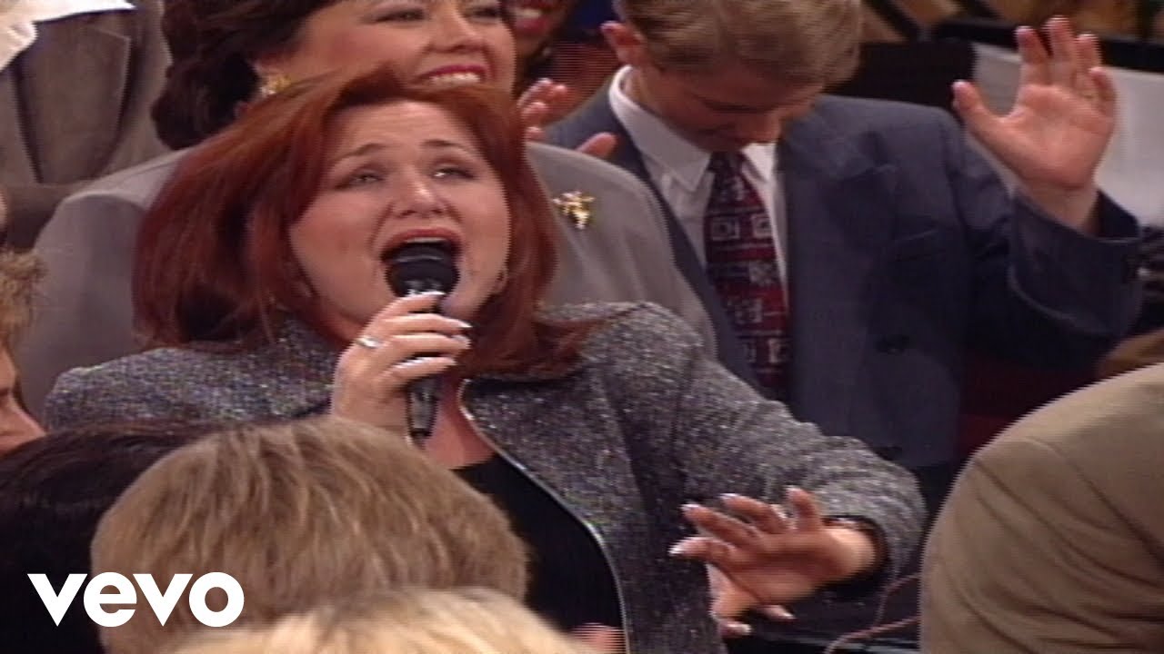 Bill & Gloria Gaither - When He Comes Down [Live] ft. The Hoppers