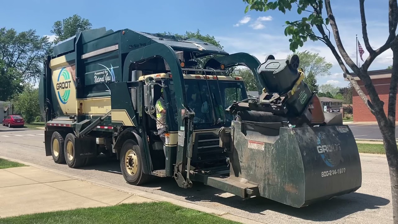 Groot Curotto Can Garbage Trucks
