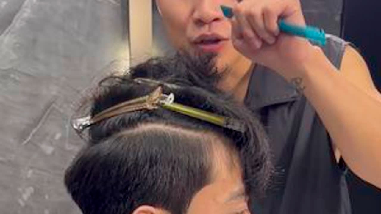 韩式底座教程 轻点喷#韩式发型 #剪发教程