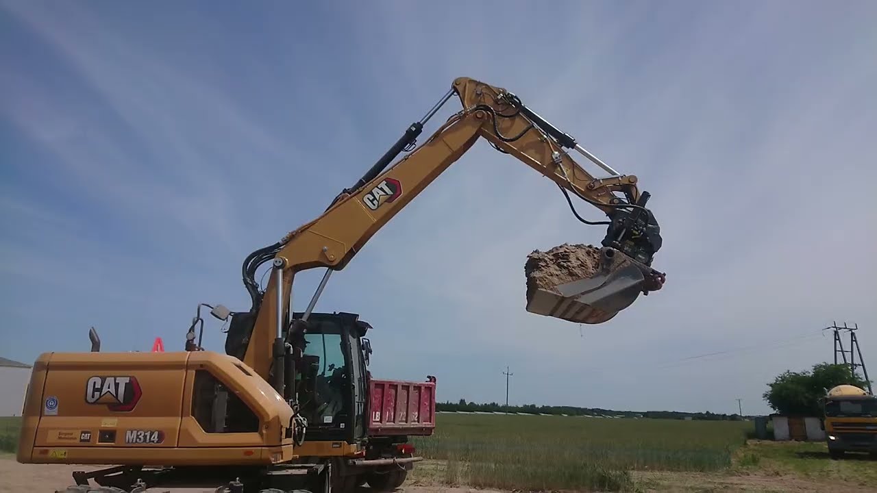 CAT M314  ...w akcji