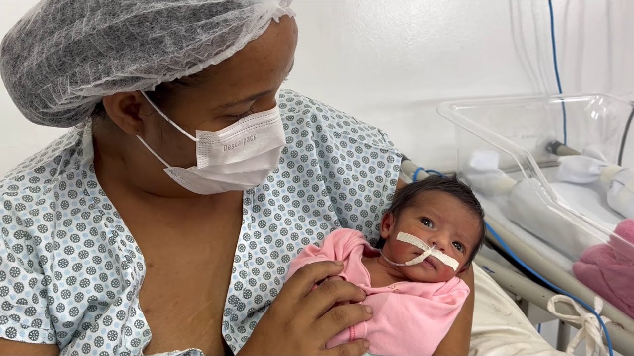 Dia das Mães: a realidade da vida materna dentro da UTI neonatal