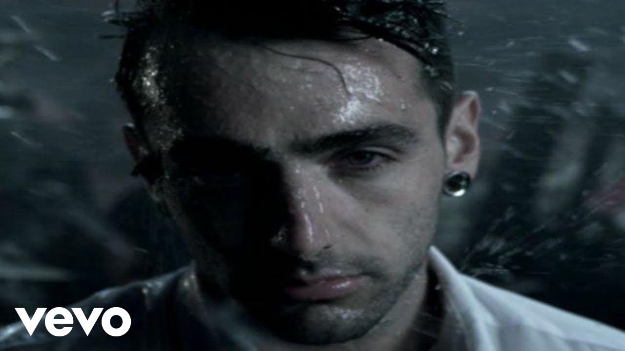 Hedley - Invincible ft. P. Reign