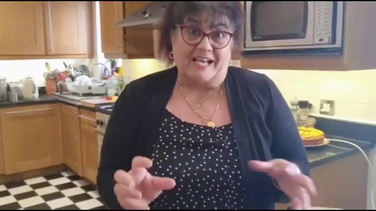 LOULLA’S PAGOTO TRIANDAFILLO