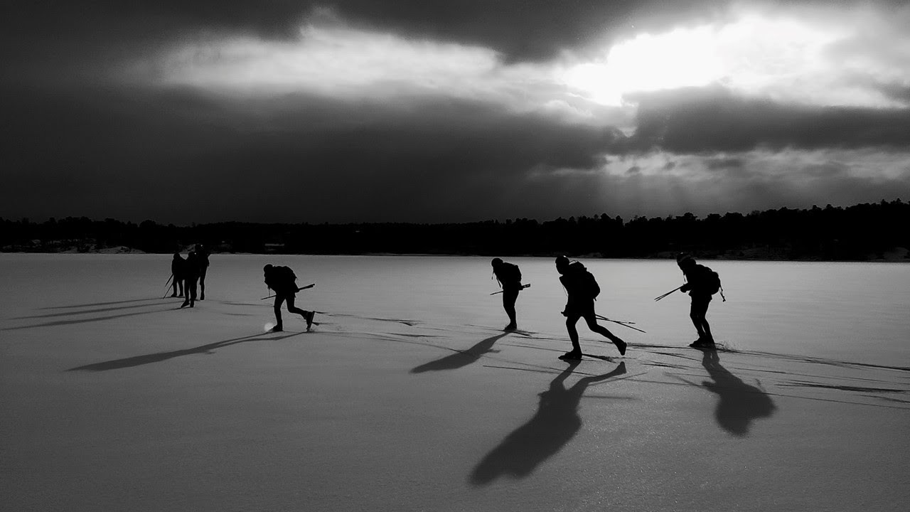 Schaatsen in Zweden! - Natuurijs, scheuren en een diepgaand interview! Dweilpauze #19