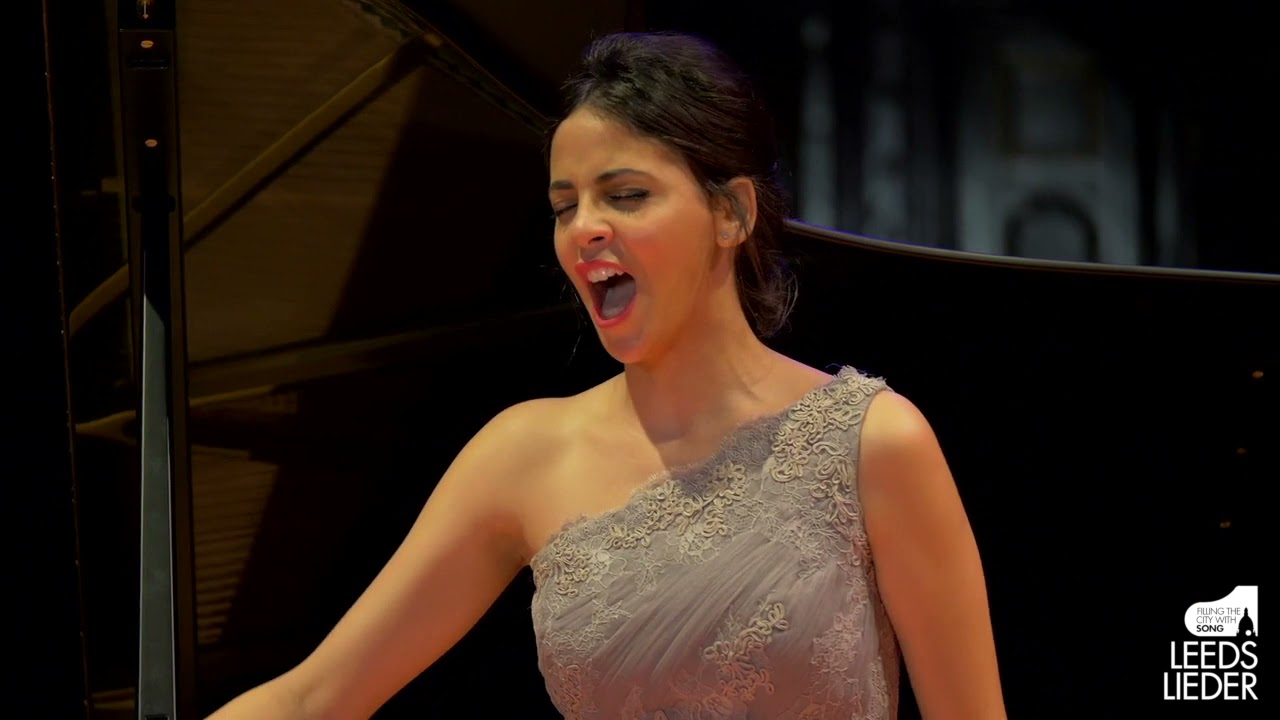 Leeds Lieder: Fatma Said and Joseph Middleton, Robert Schumann - Sechs Gedichte und Requiem Op.9...