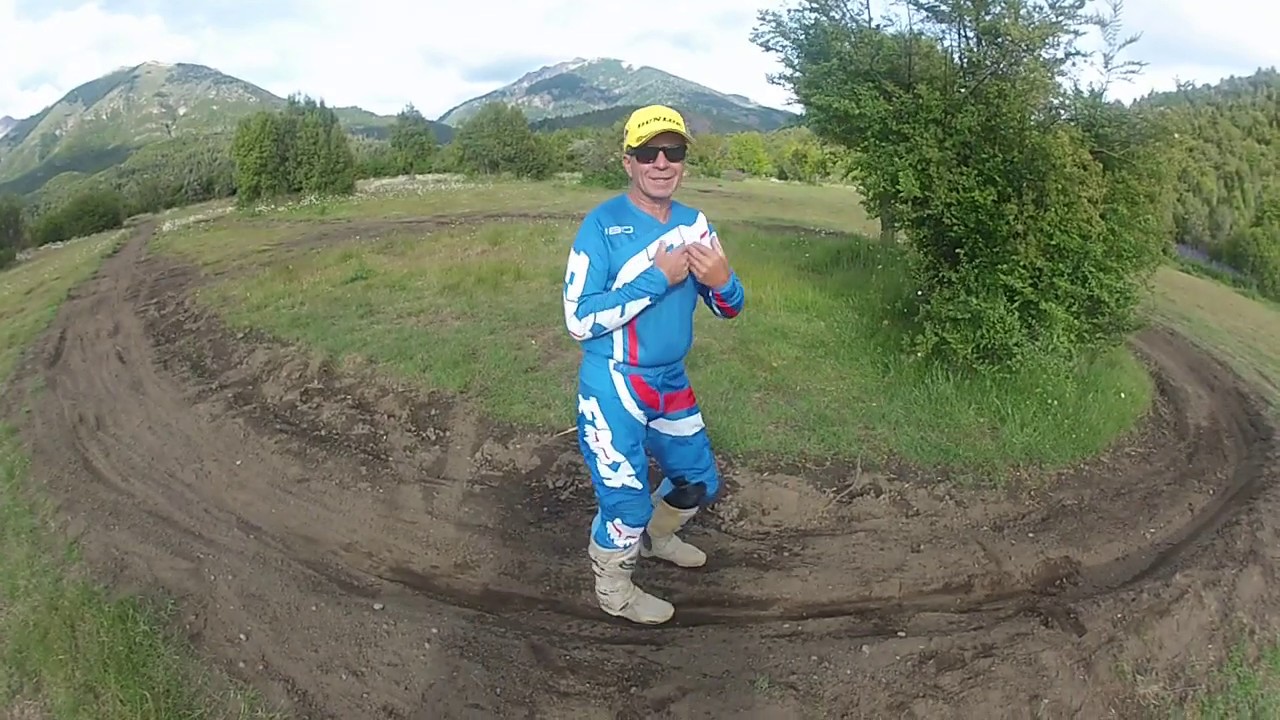 Motocross. Como ingresar a una canaleta, rodera, zanja con flow !
