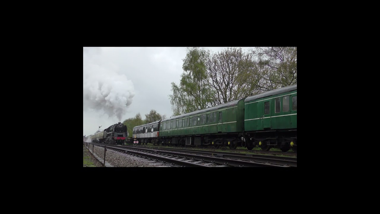 BR Standard Class 9F - 92214 - Great Central Railway #steam #steamlocomotive