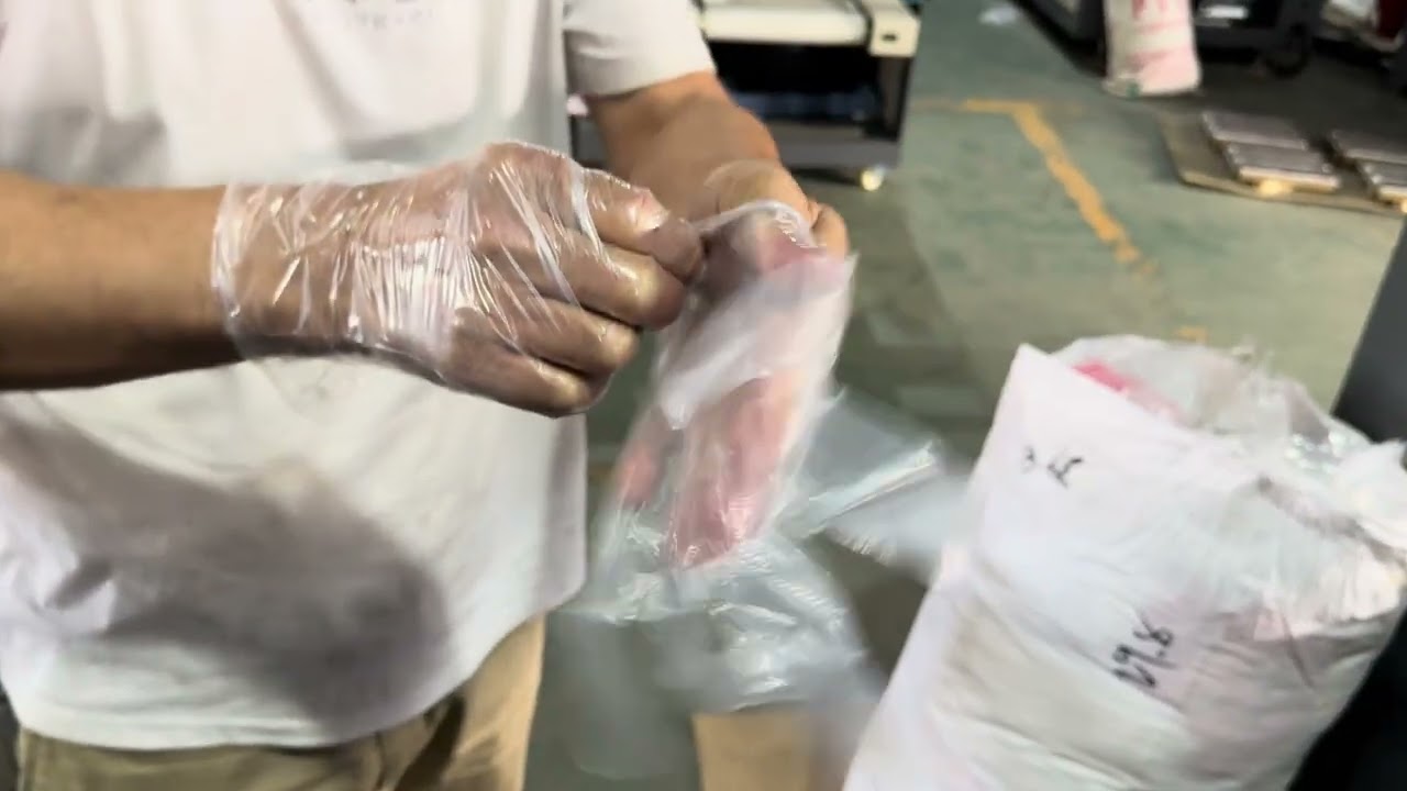 Disposable&nbsp;Polythene&nbsp;Gloves&nbsp;Making&nbsp;Machine