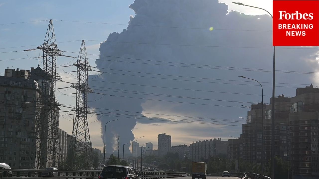 WATCH: Smoke Plumes Over Saint Petersburg, Russia, After Ukrainian Strike On Wildberries Facility