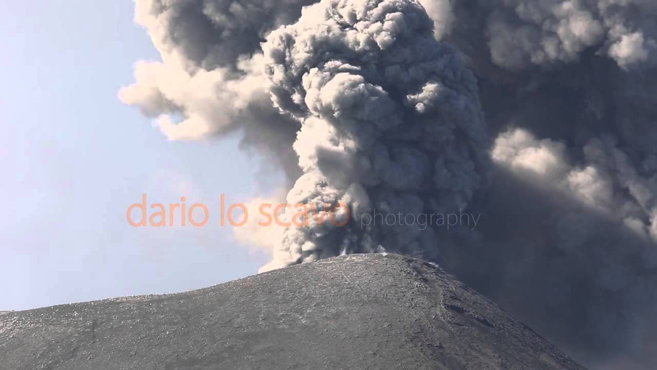 Mount Etna last eruption 26 october 2013