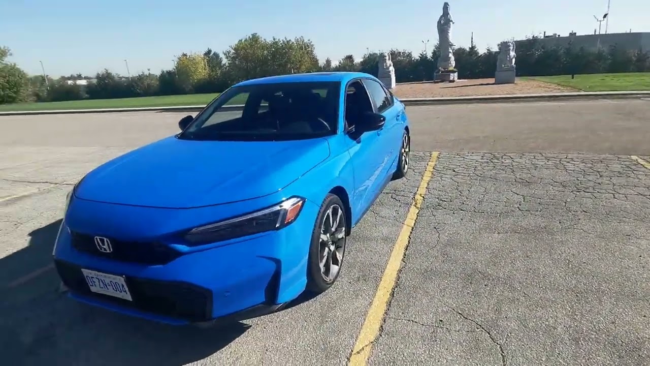 2026 Honda Civic Hybrid Hatchback #BoostBlue #hondacivichybrid #civichybrid #hatchback #bluejays 