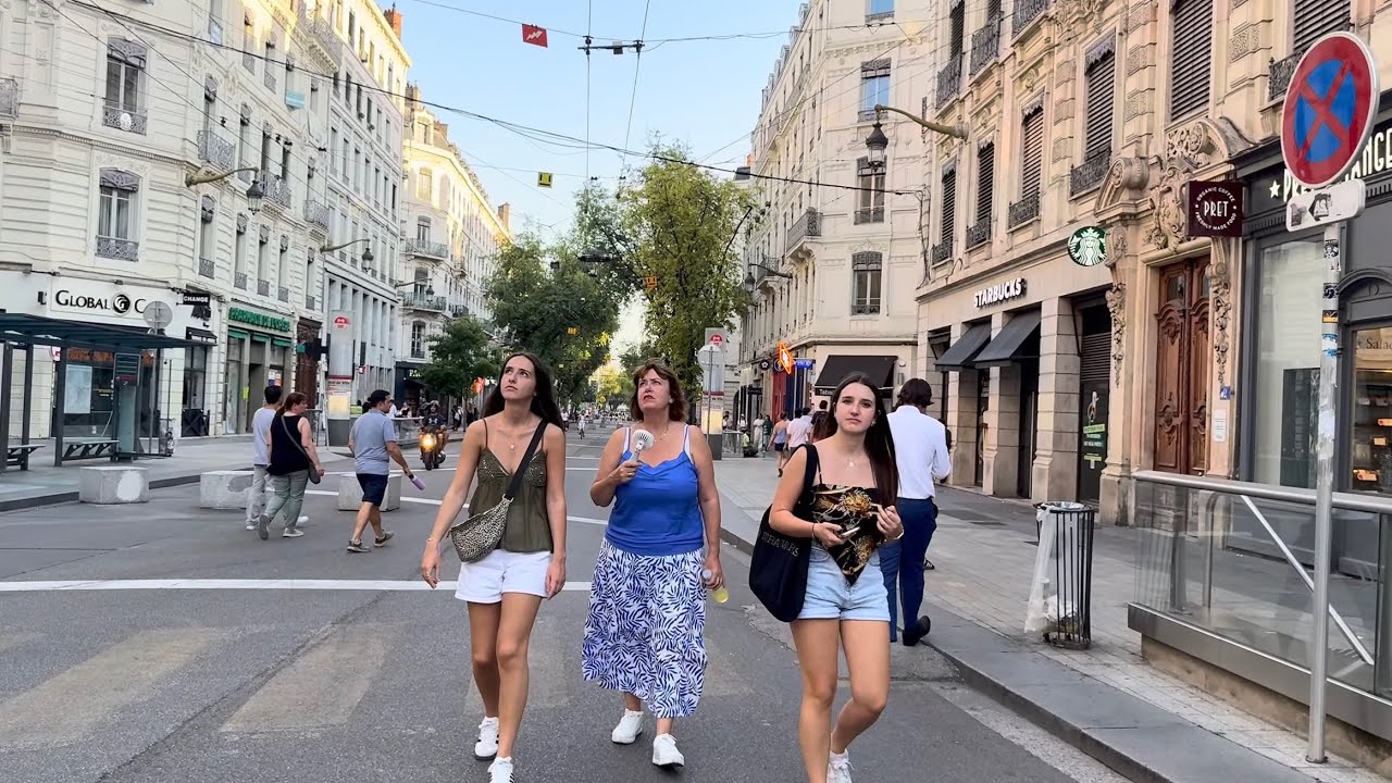 Lyon Walking Tour 🇫🇷 | Vieux Lyon Old Town 4K Walking Tour