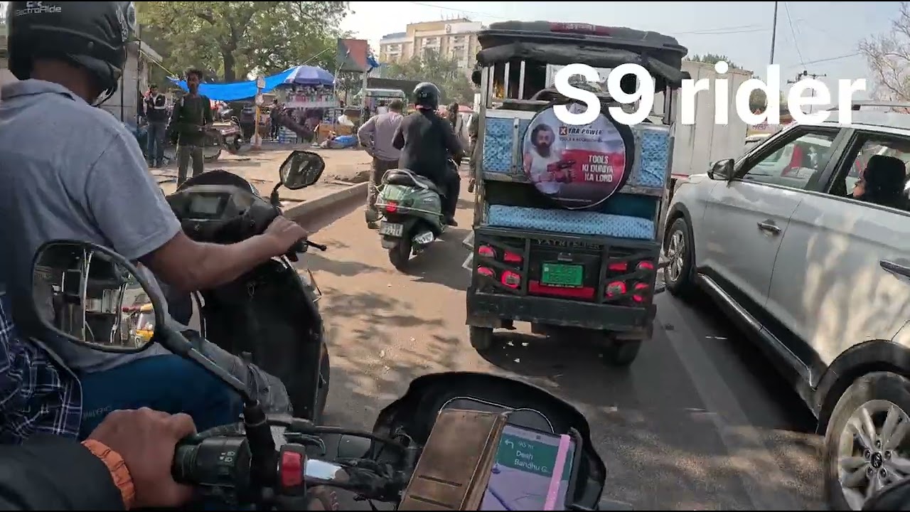 शांति मोहल्ला टू नोएडा सेक्टर 8