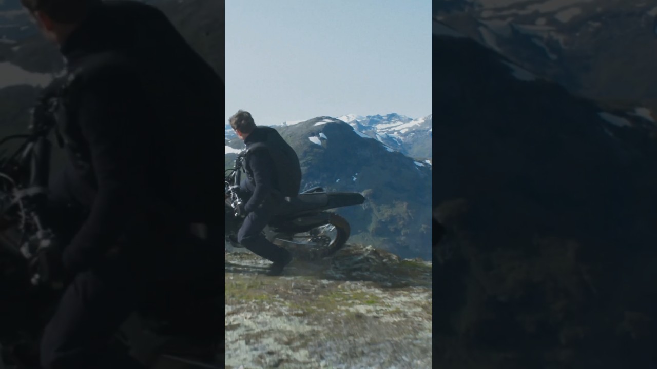 Dangerous Bike stunts 🏍️🏍️
