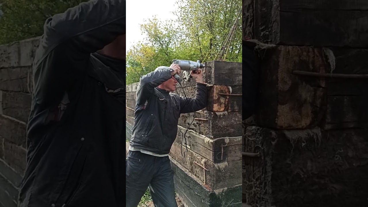 Погрузка шпал и сшивание углов скобами.