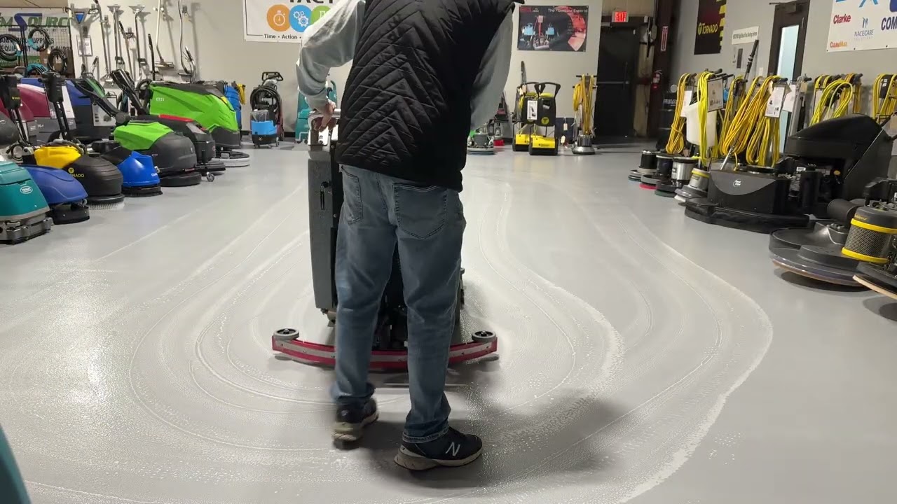 Tomcat Magnum 28 Edge Orbital Walk Behind Scrubber
