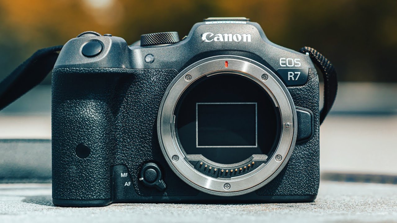 Первый практический обзор Canon R7