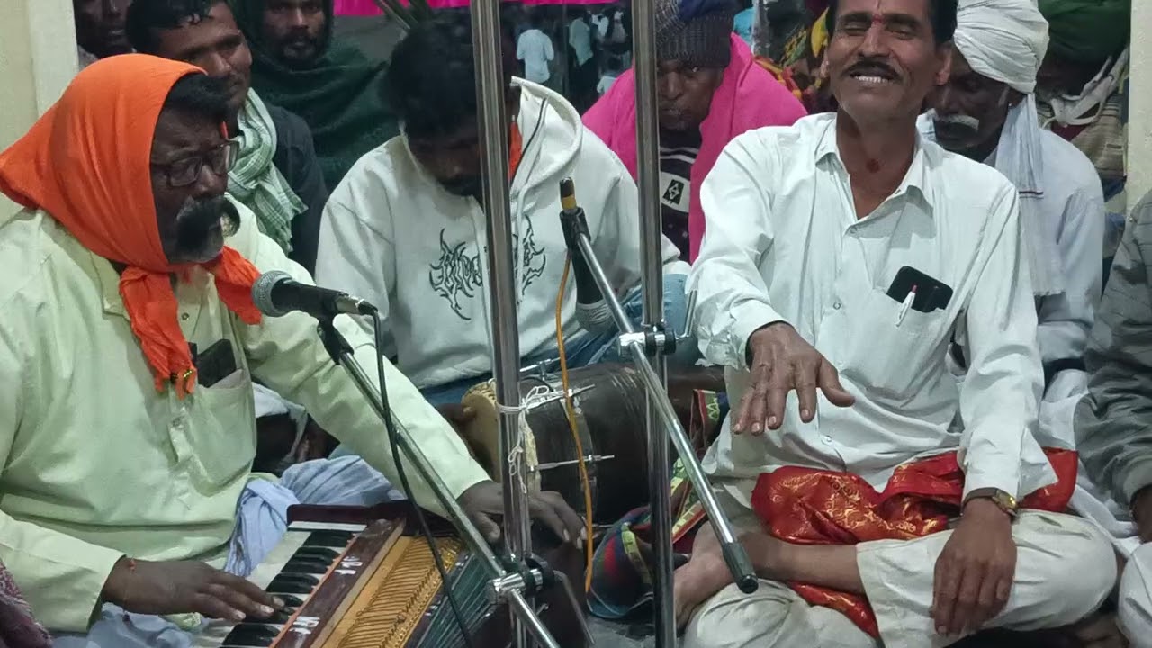 ಶ್ರೀ ಕಾಳಿಕಾ ದೇವಿ ಕರೆದಾಳೊ ಮೌನಾದೀನನ ಕನ್ನಡ ಭಜನೆ ಗಾಯನ ಹಣಮಂತ ಮಾಸ್ಟರ್ ಹಂದರಕಿ #bhajane #folksongs #bhajana