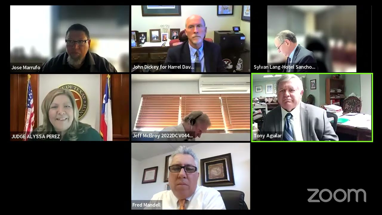 Судья удовлетворил ходатайство о принудительном предоставлении доказательств, поскольку задержки ...