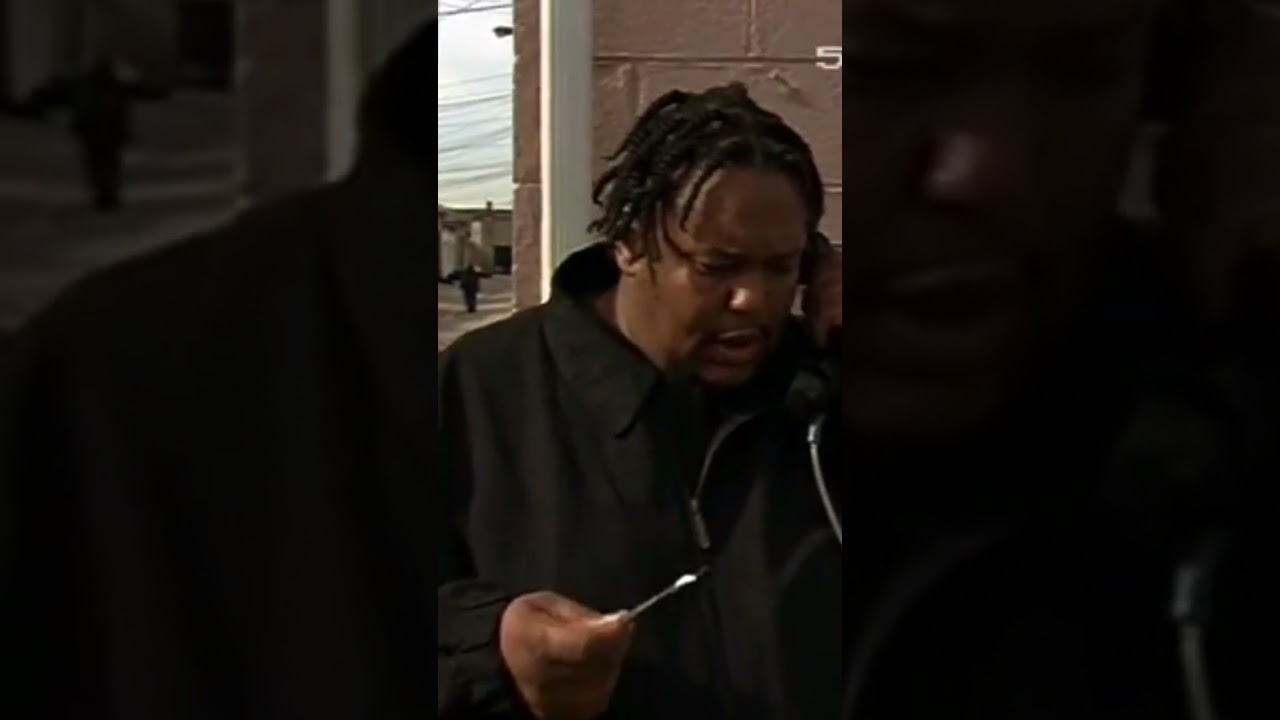 Prop Joe Investigates the Cops With Funny Accents on The Wire