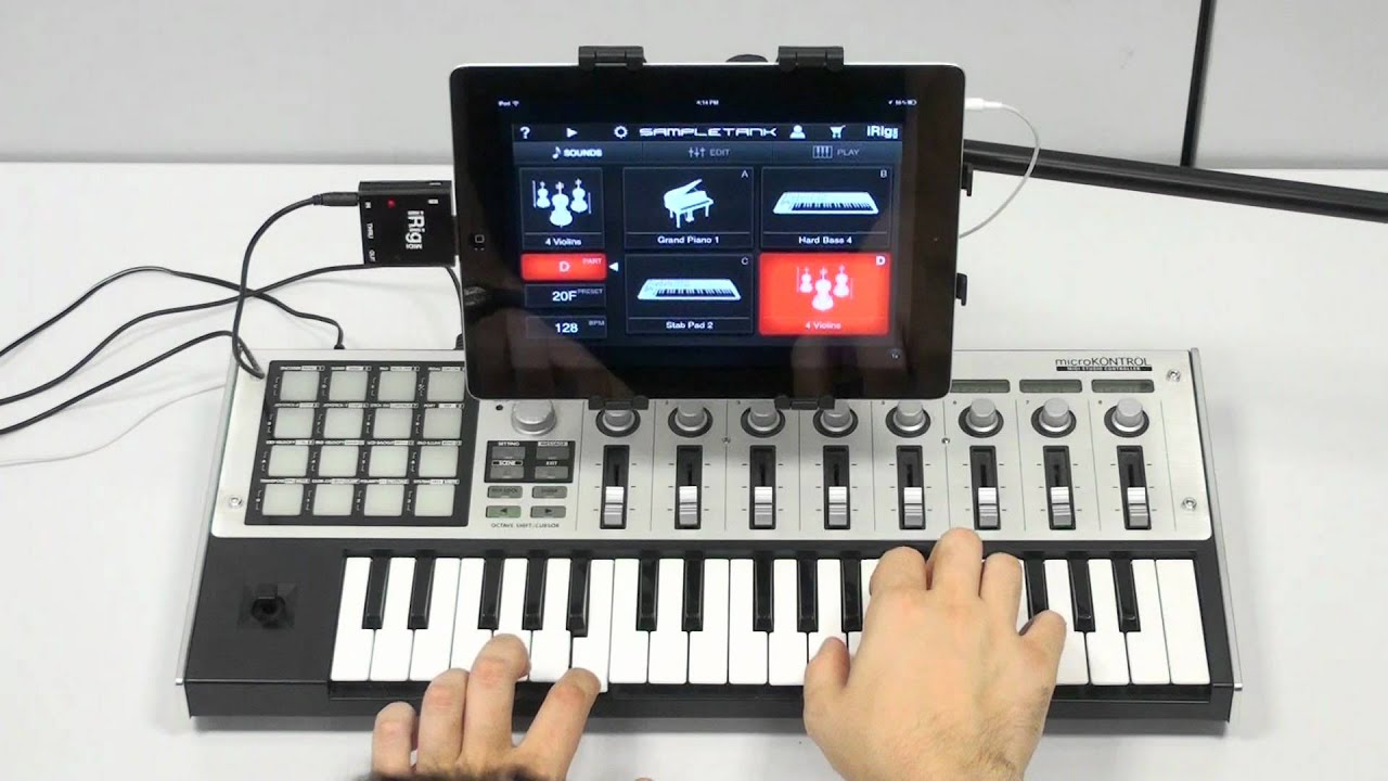 iRig MIDI in action with SampleTank and GarageBand