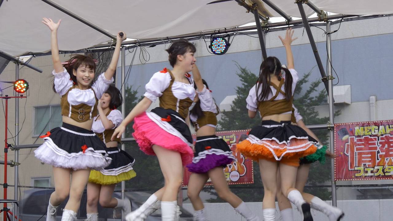 【4K】2代目HAPPY少女♪ 「祭り」  MEGAドン・キホーテ新川店 北海道のアイドル (16 09 24)