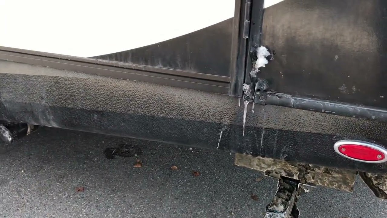 A WAY TO DEAL WITH A FROZEN DUMP VALVE